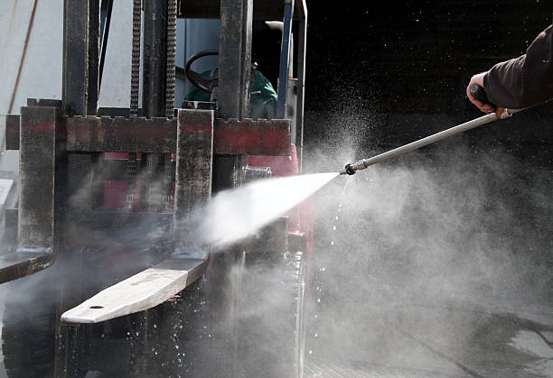 Garage Pressure Washing in Port Charlotte, FL